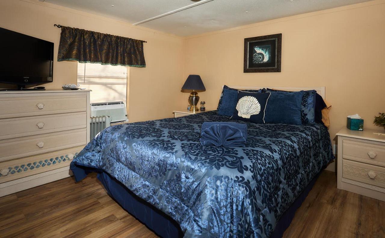 Room In Bb - Pleasant Days Bb Tropical Master Suite Homosassa Eksteriør bilde